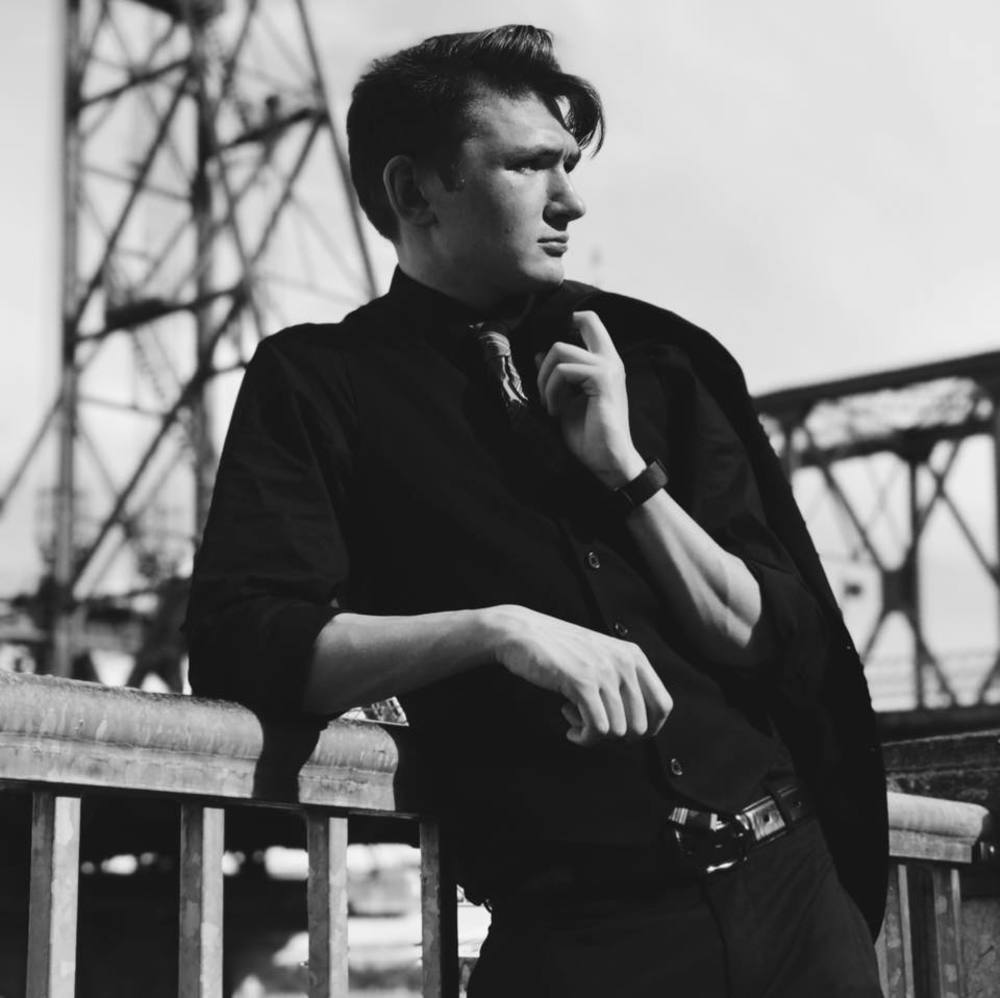 Meet your Posher, Josh